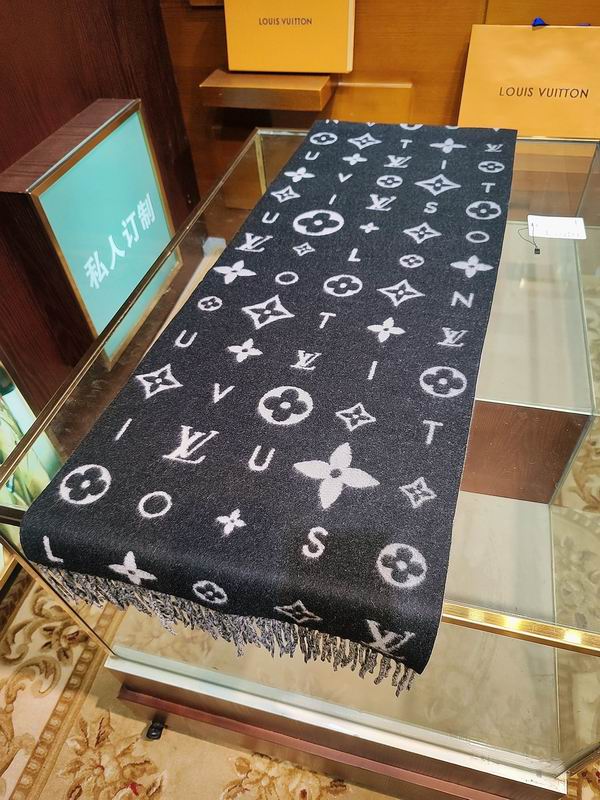 LV Scarf 220X40cm E91 (10)