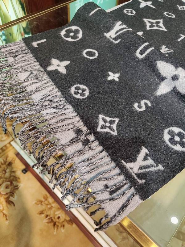 LV Scarf 220X40cm E91 (17)