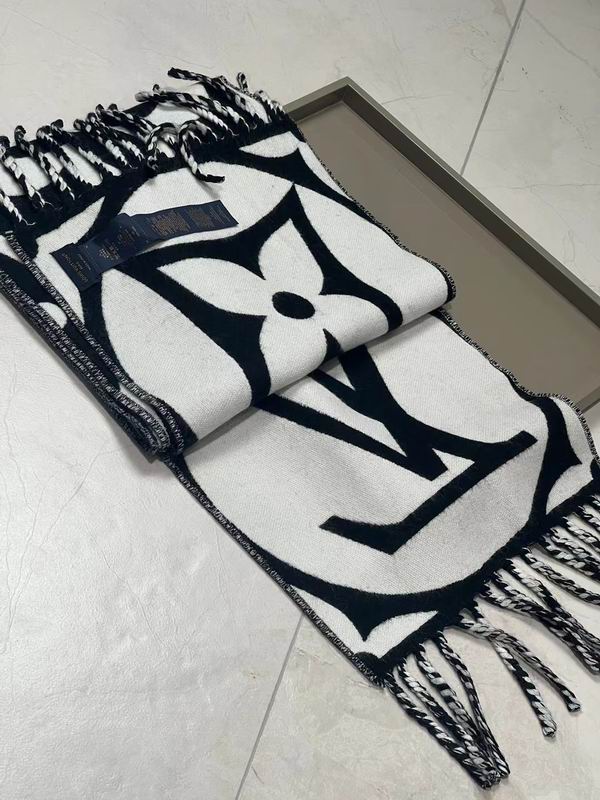LV Scarf 235X30ml E30 (13)