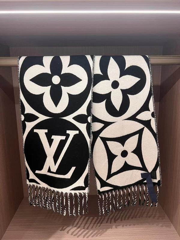 LV Scarf 235X30ml E30 (16)