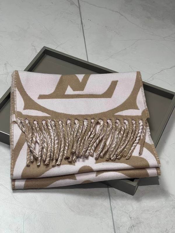 LV Scarf 235X30ml E30 (4)