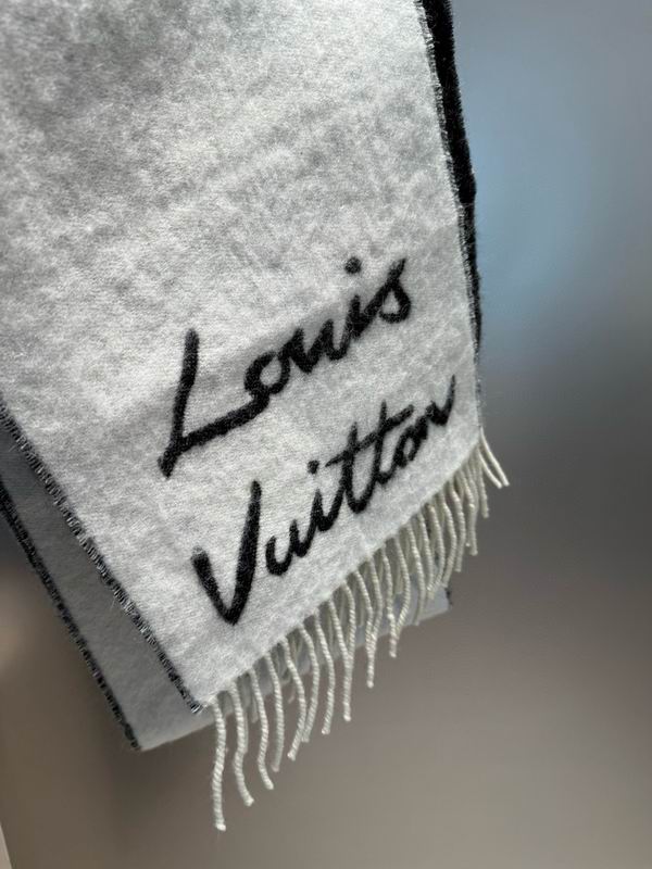 LV Scarf 25X220cm E79 (12)