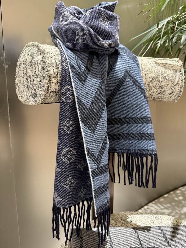 LV Scarf 33X200cm E23 (2)