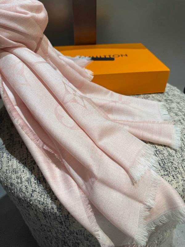 LV Scarf 70X200cm E34 (1)