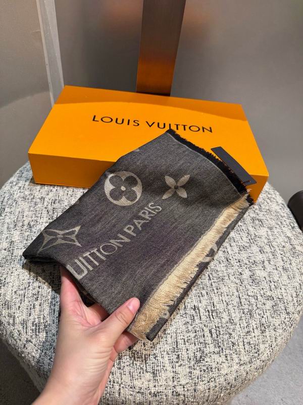LV Scarf 70X200cm E34 (23)