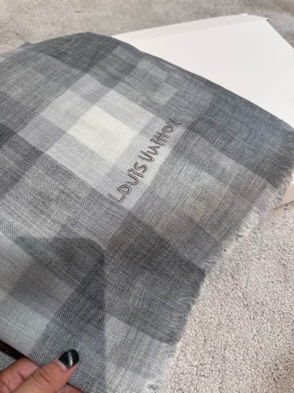 LV Scarf 90X200cm E66 (7)