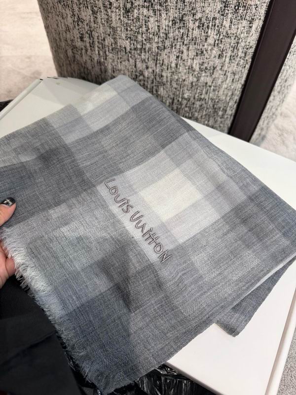 LV Scarf 90X200cm E66 (8)