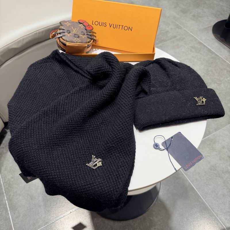 LV Scarf Hat (1032)