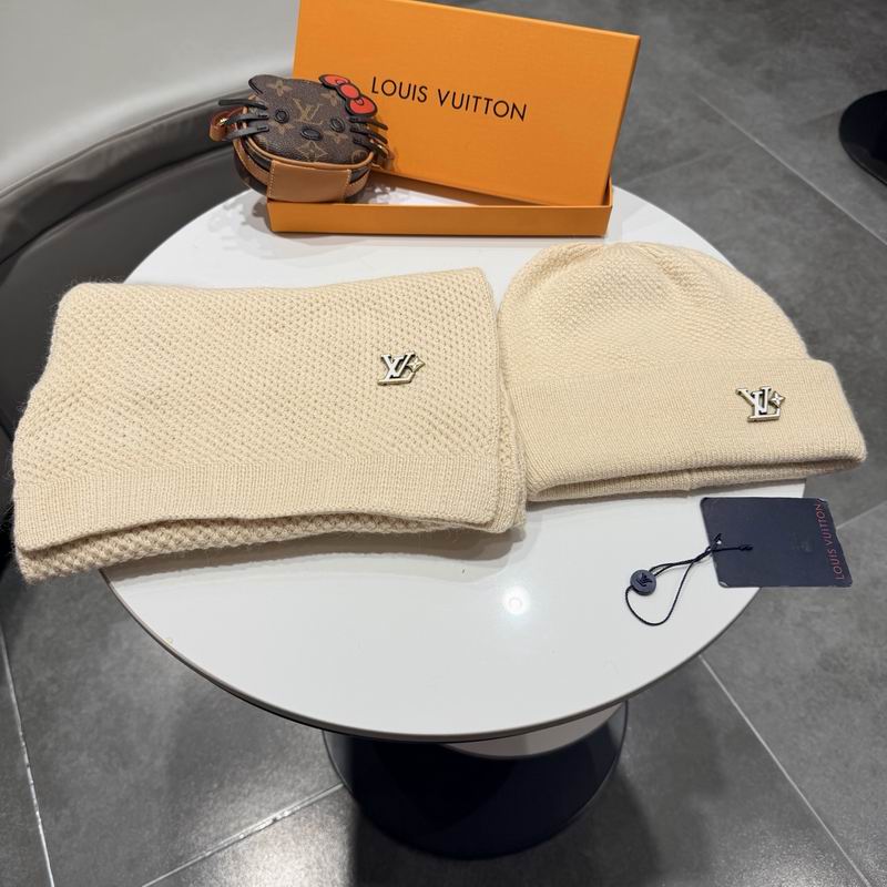 LV Scarf Hat (1043)
