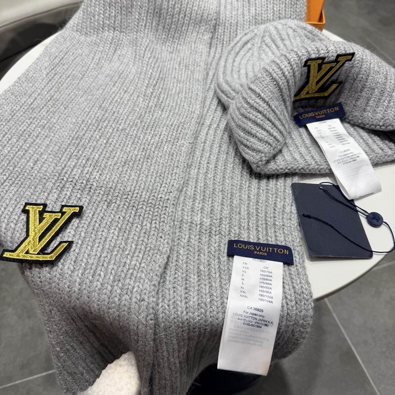 LV Scarf Hat (1053)