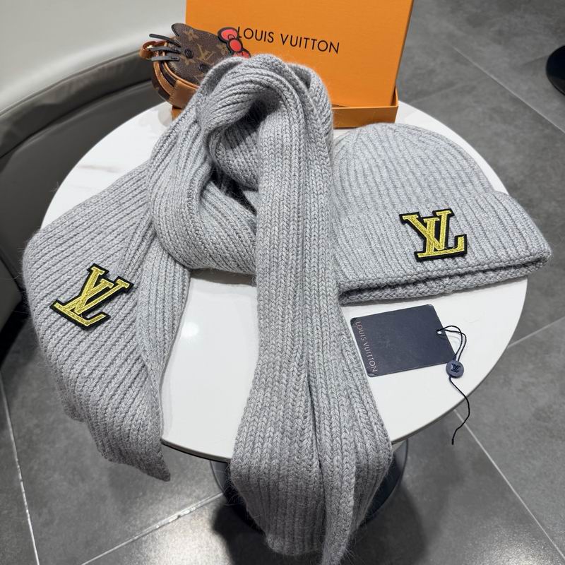 LV Scarf Hat (1055)