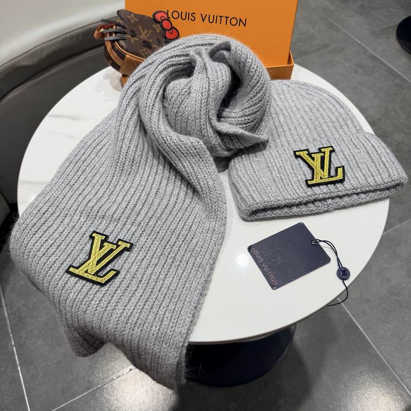LV Scarf Hat (1057)