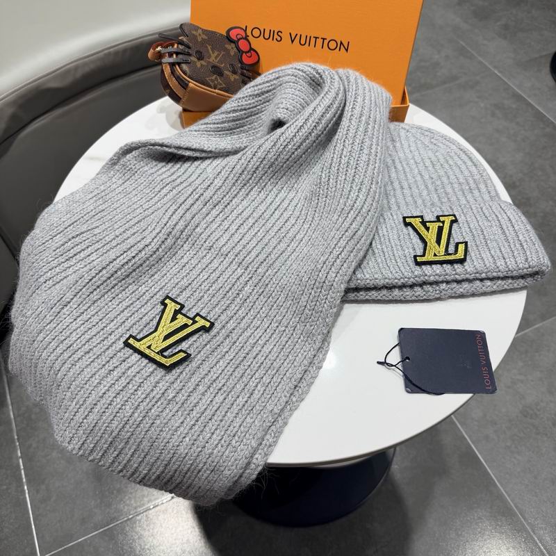 LV Scarf Hat (1060)