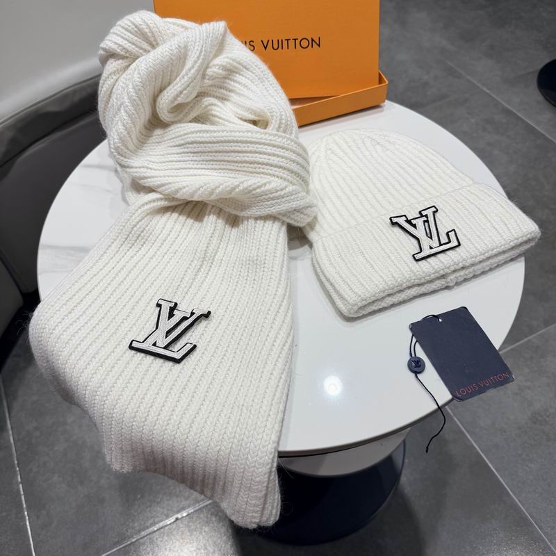 LV Scarf Hat (1066)