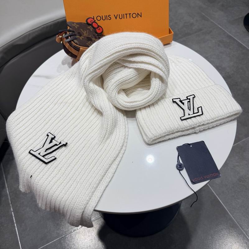 LV Scarf Hat (1069)