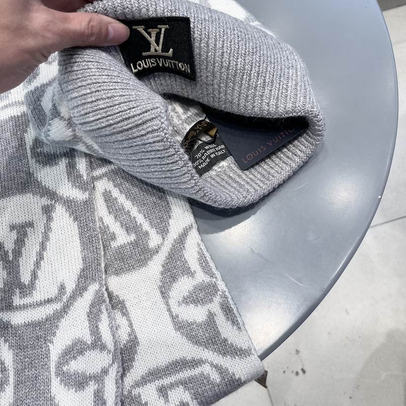 LV Scarf Hat (17)
