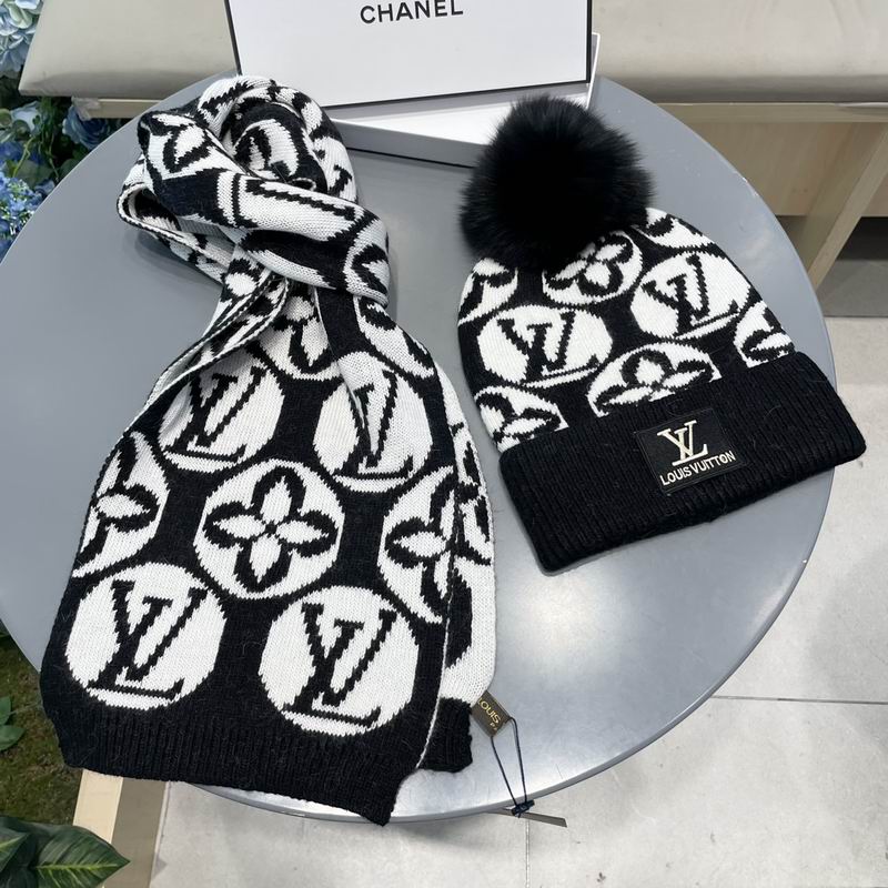 LV Scarf Hat (22)