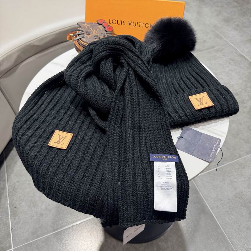LV Scarf Hat (699)