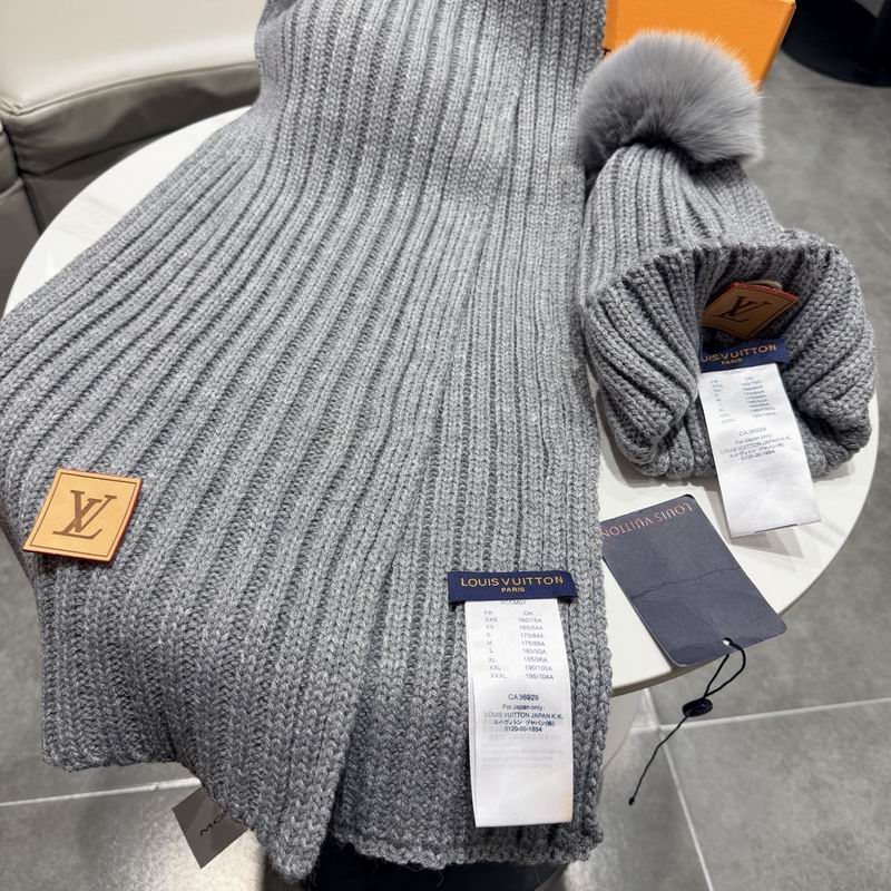 LV Scarf Hat (717)