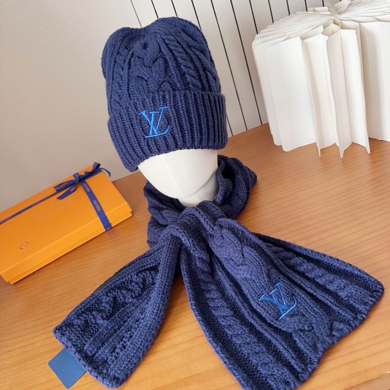 LV Scarf Hat (879)
