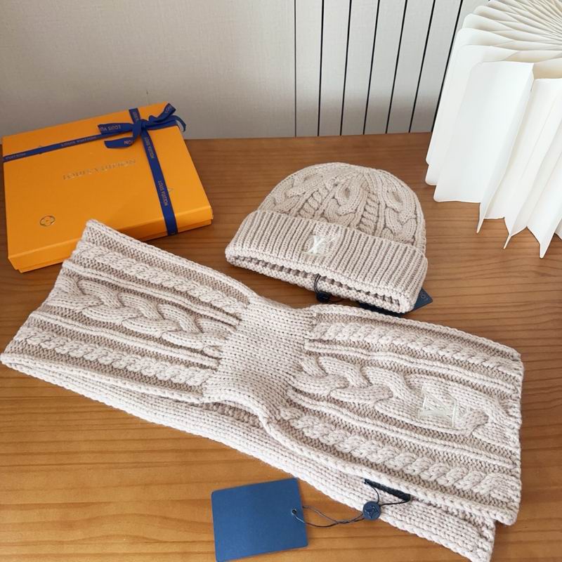 LV Scarf Hat (900)