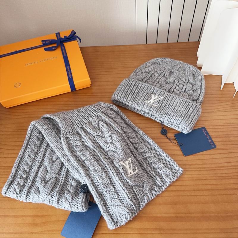 LV Scarf Hat (911)