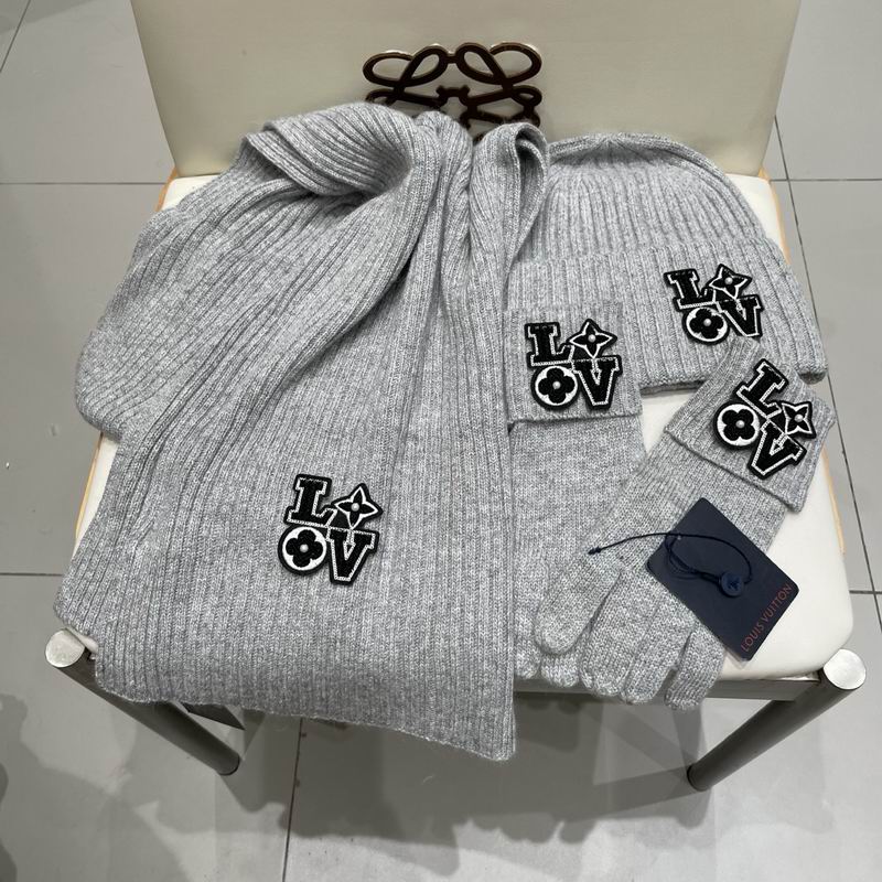 LV Scarf Hat Gloves (210)
