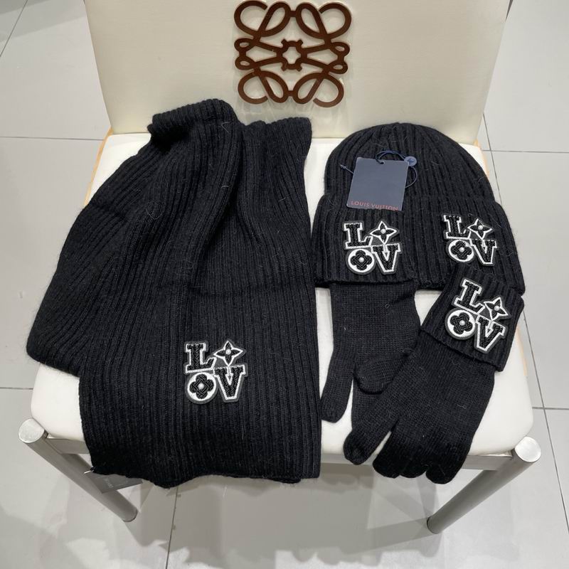 LV Scarf Hat Gloves (220)