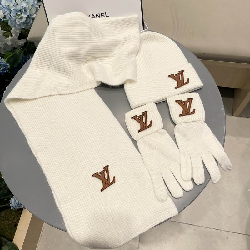 LV Scarf Hat Gloves (677)