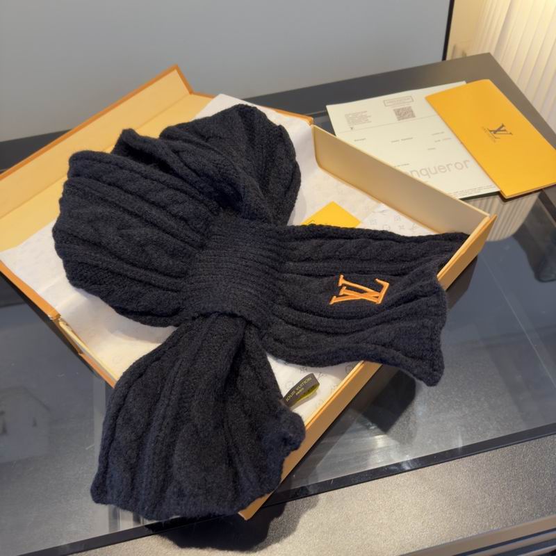 LV Scarf dx (128)