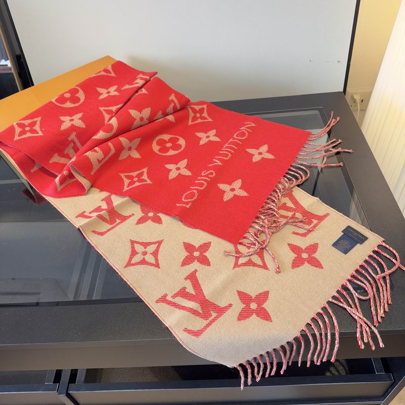 LV Scarf hm (17)