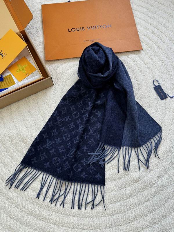 LV Scarf hm (20)