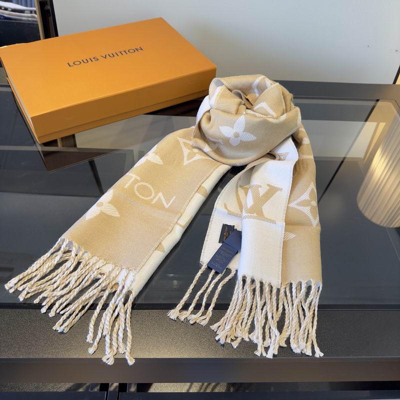 LV Scarf hm (5)
