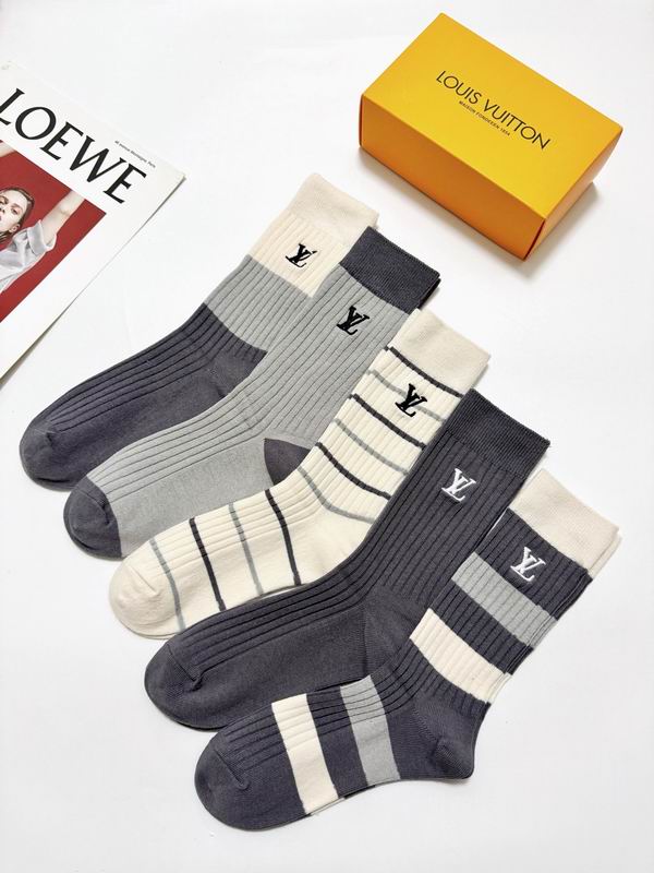 LV Socks QY (93)