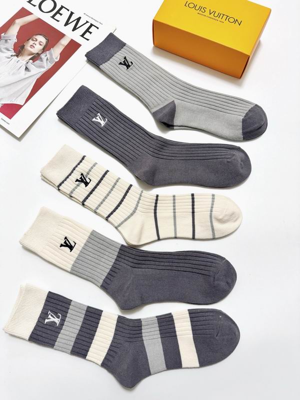 LV Socks QY (96)