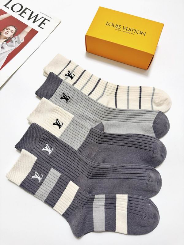 LV Socks QY (97)