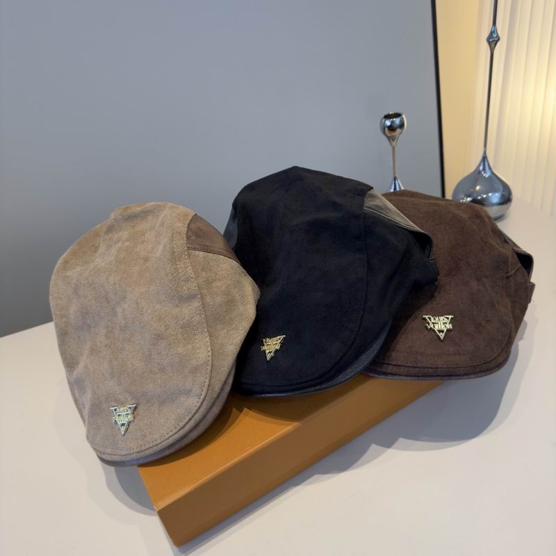 LV beret (116)