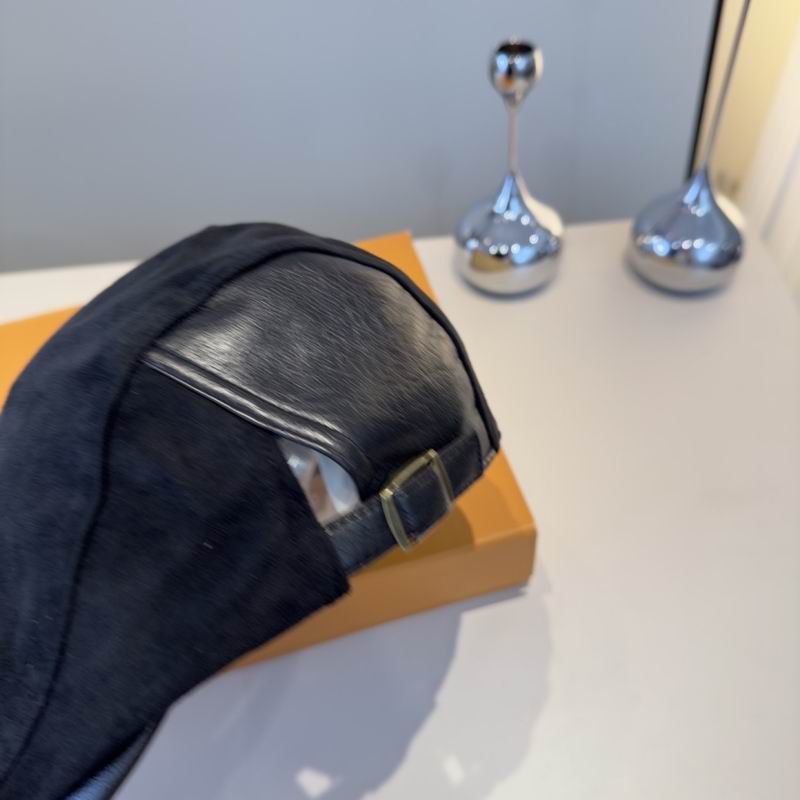 LV beret (118)