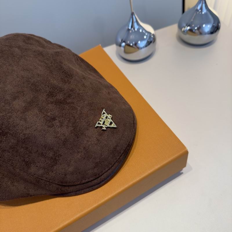 LV beret (137)