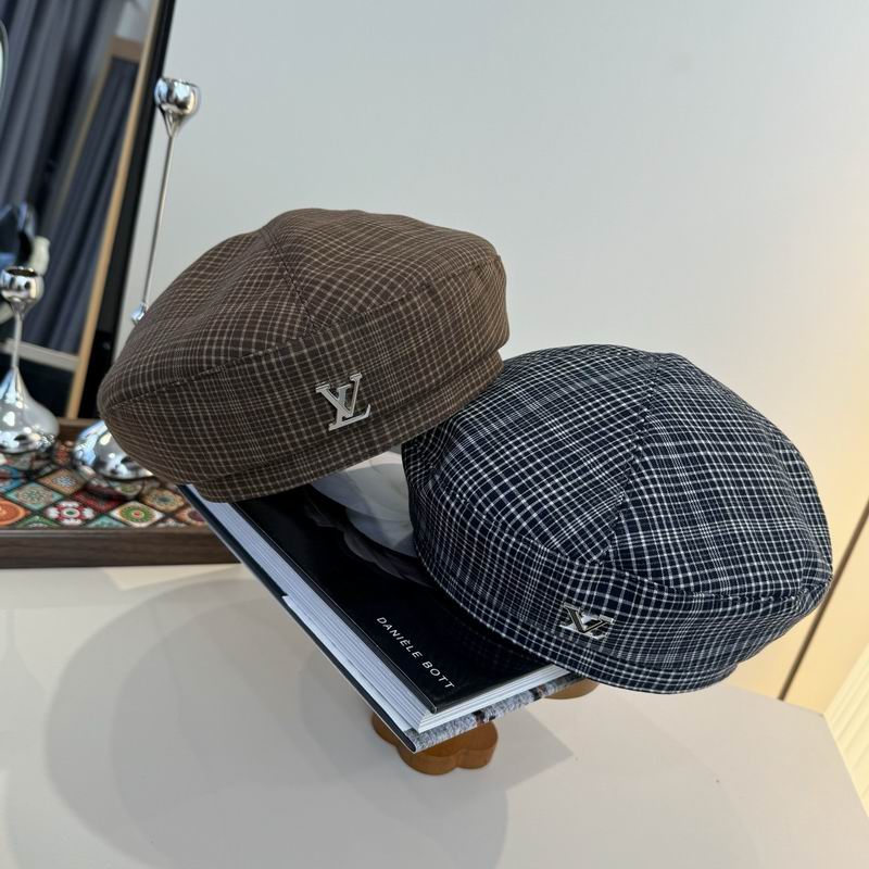 LV beret (369)