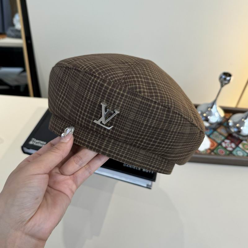 LV beret (383)