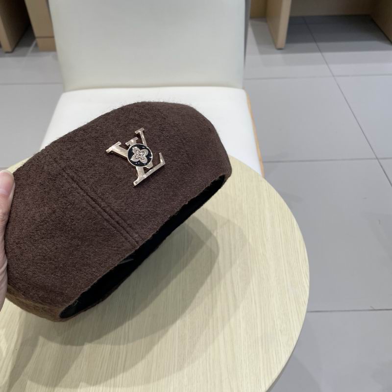 LV beret (44)