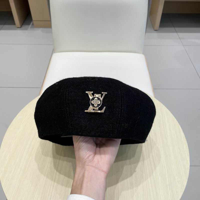 LV beret (54)