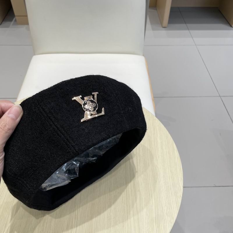 LV beret (55)