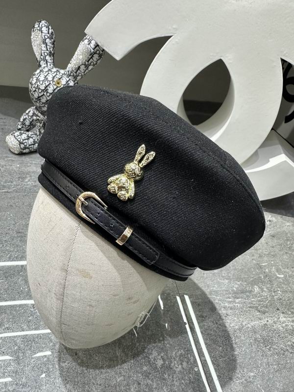 LV beret dx (46)