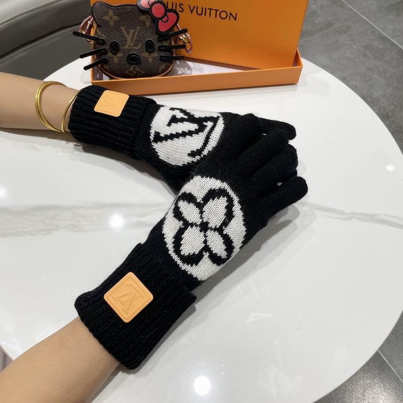 LV gloves 53 (4)