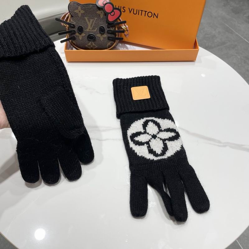 LV gloves 53 (8)