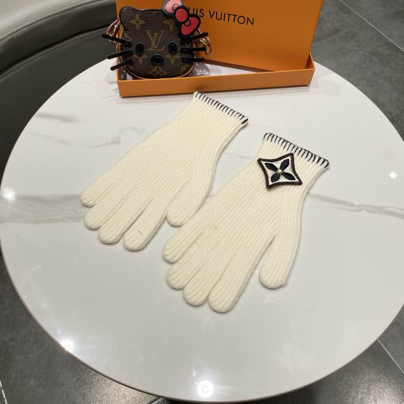 LV gloves 54 (7)