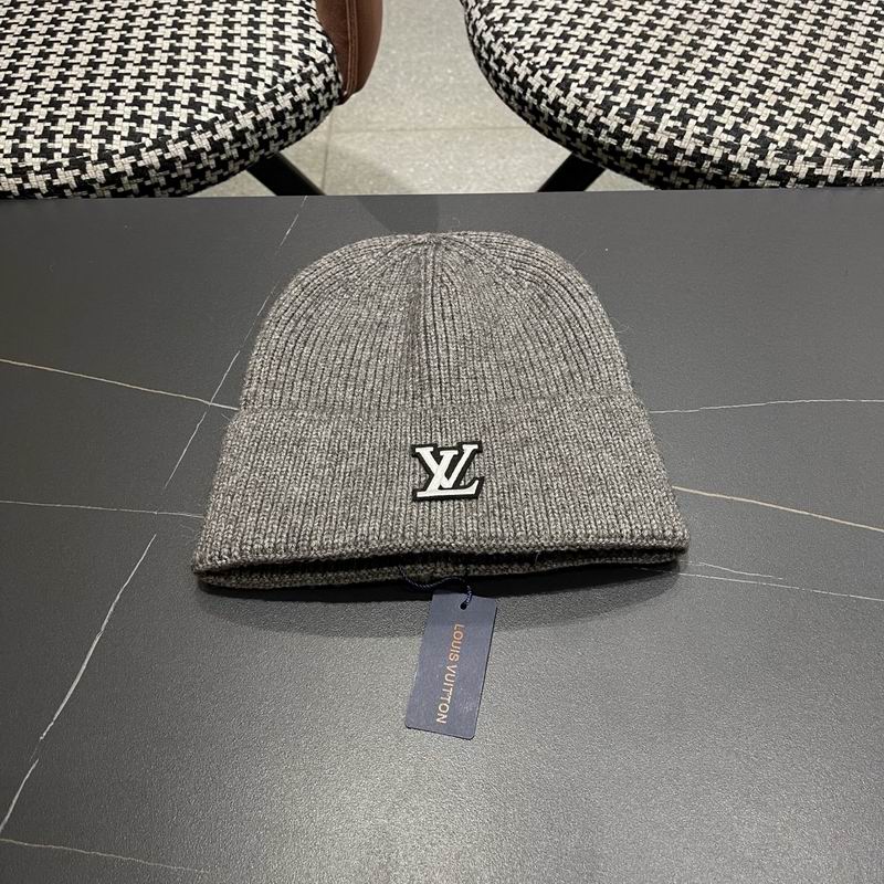 LV hat (1302)