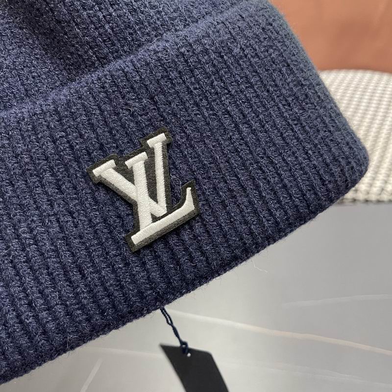 LV hat (1306)